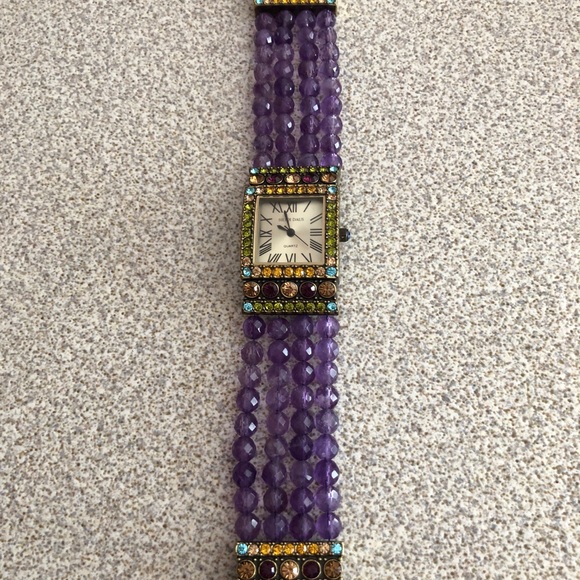 Vintage Heidi Daus watch - Swarovski Crystals, works ready to wear, EUC - Picture 4 of 10